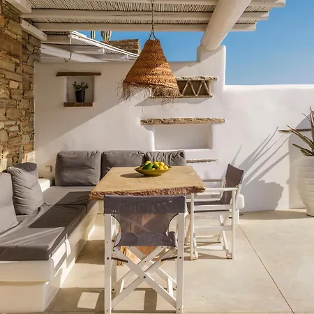 Tinostra Casa * Agios Romanos