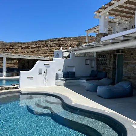 Tinostra Casa * Agios Romanos