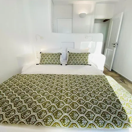 Tinostra Casa Apartment *