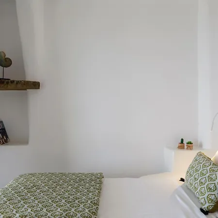 Tinostra Casa 아파트 *