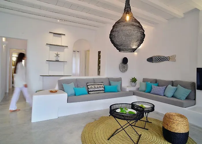 Tinostra Casa Agios Romanos